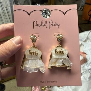 Packed Party Bride Earrings